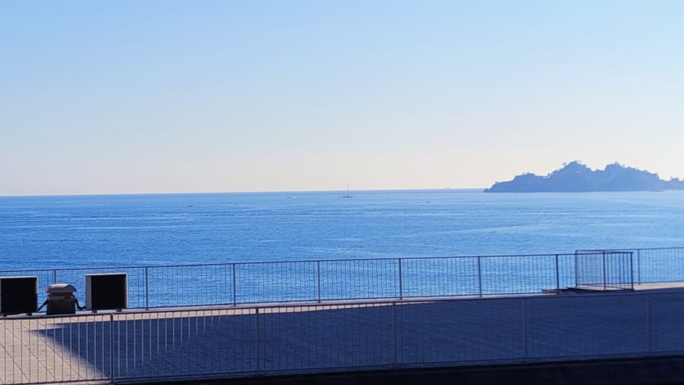 Rapallo, zona Bristol (con vista mare)